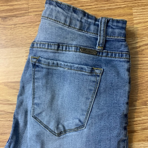 KanCan Super Distressed Denim Skinny Jeans - Picture 5 of 9